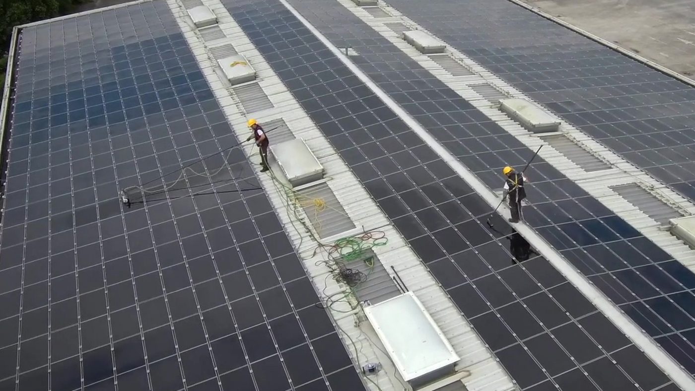 Pulizia dei pannelli fotovoltaici